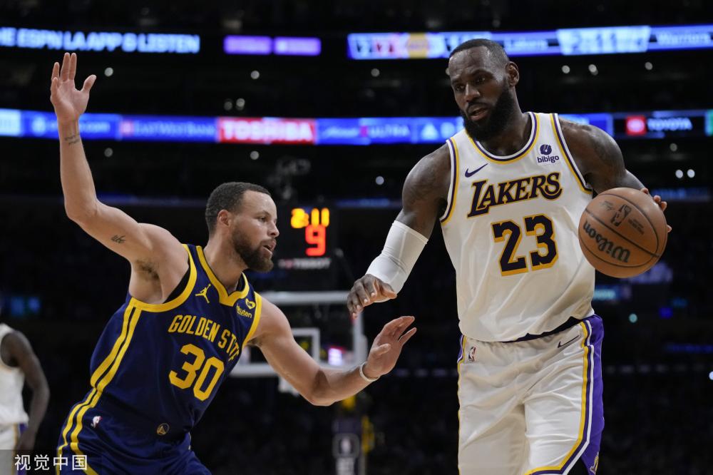 排在前场中 排在前场中