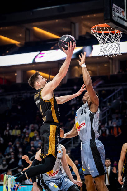 他们都在尽 他们都在尽