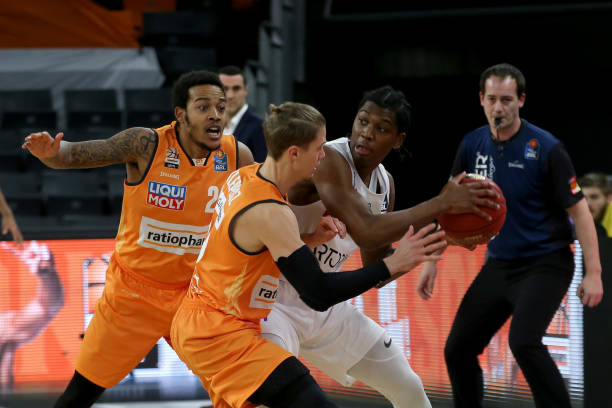 竞争中的一 竞争中的一